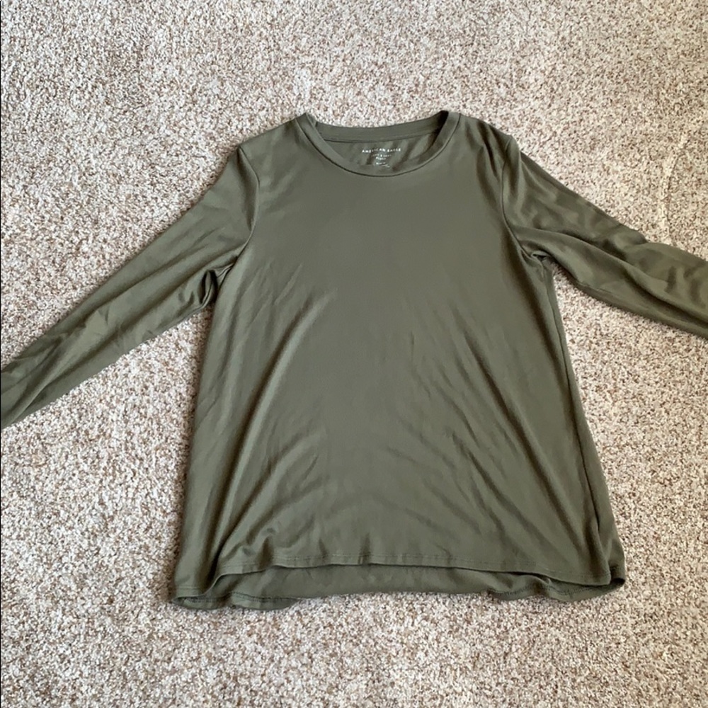 American Eagle long sleeve